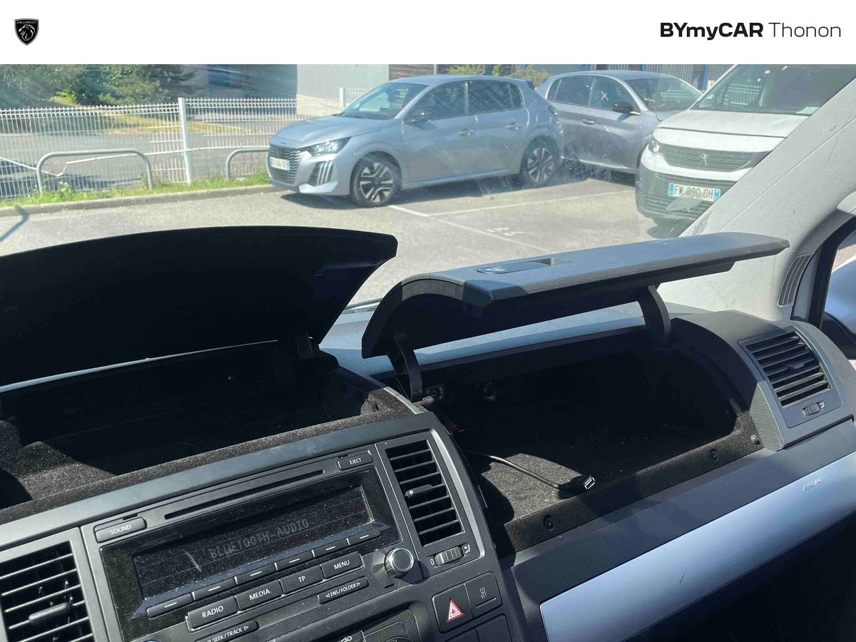 Volkswagen Utilitaires Multivan 2.0 BiTDI 180 FAP — photo 25