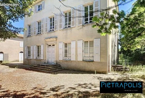 Duplex 3 pièces 136 m²