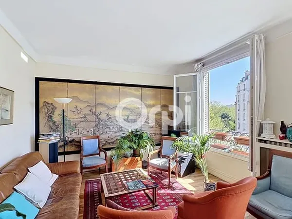 Appartement 6 pièces 122 m²