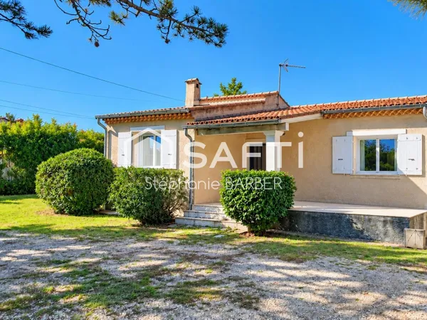 Maison plain-pied - 2 chambres - jardin - garage