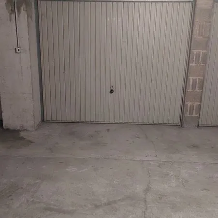 Loue garage Neudorf