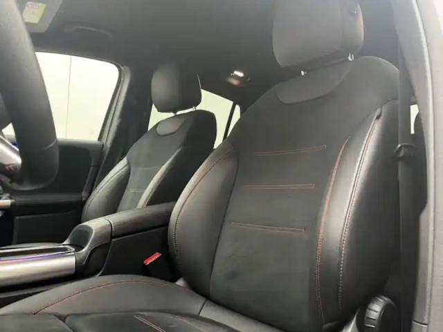 Mercedes Gla 200 d amg line — photo 8