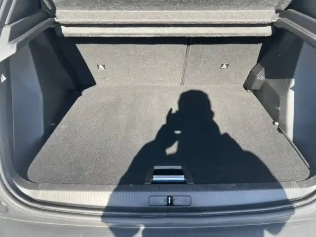 Peugeot 2008 puretech 130 s&amp;s bvm6 — photo 6