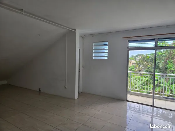 Location f1 non meuble