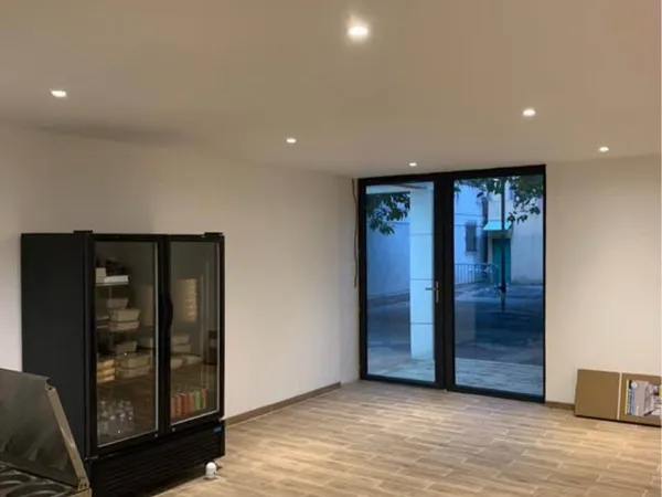 Vds Dark kitchen
