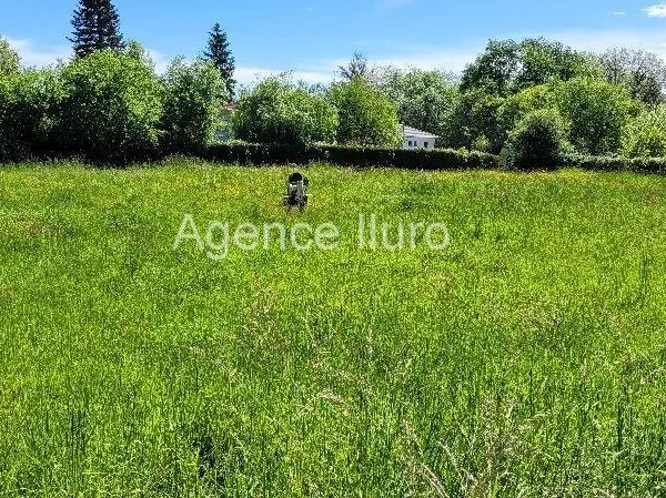 Proximite Oloron - Terrain A Vendre De 3 983 M² Dans Secteur Calme -