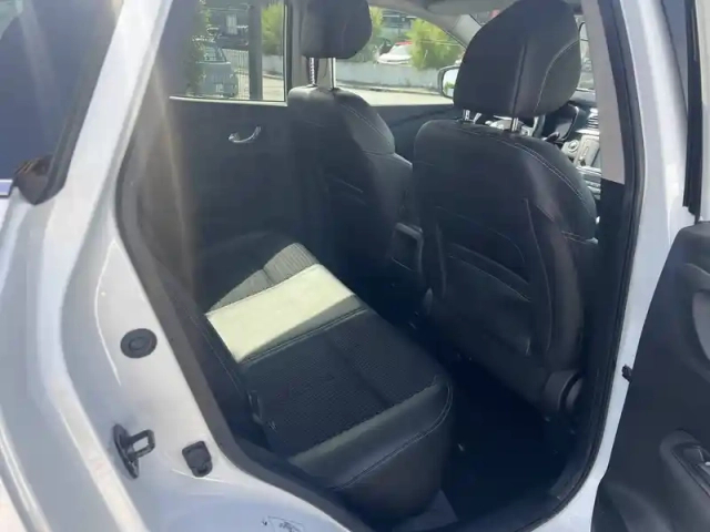 Renault Kadjar tce 130 energy — photo 16
