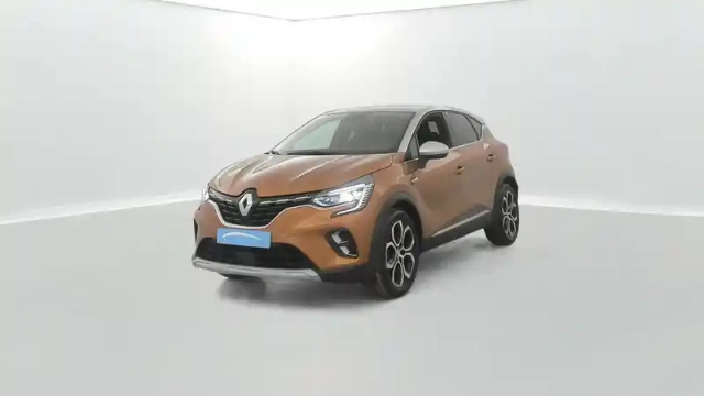 Renault Captur e-tech 145 - 21 — photo 19