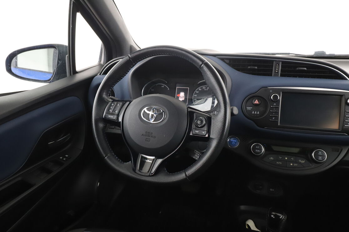 Toyota Yaris 1.5 Hybrid Collection — photo 12