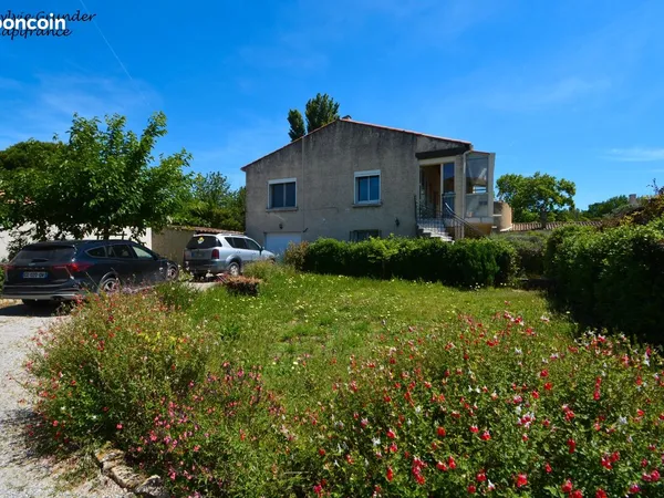 Maison 7 pièces 215 m²