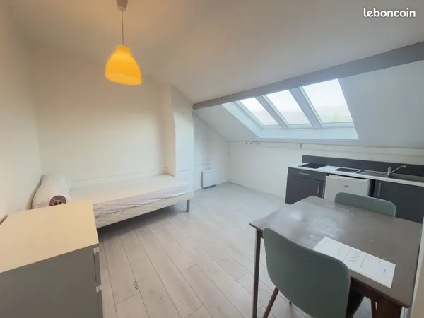 Studio 1 pièce 18 m²