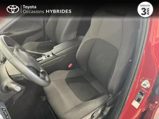 Toyota C-Hr 2.0 hybride rechargeable 225ch design my25 — photo 3