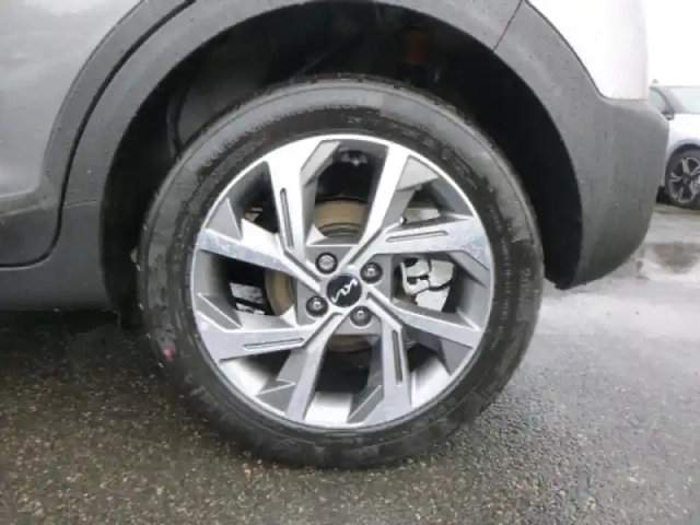 Kia Stonic 1.0 t-gdi 100ch gt line dct7 — photo 15