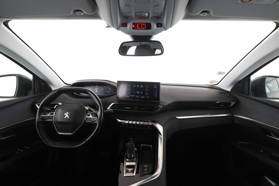 Peugeot 5008 1.5 Blue-HDi Allure Pack EAT8 — photo 11