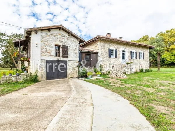 Maison 7 pièces 150 m²