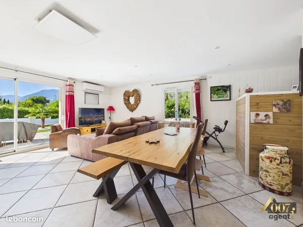 Maison 5 pièces 118 m²