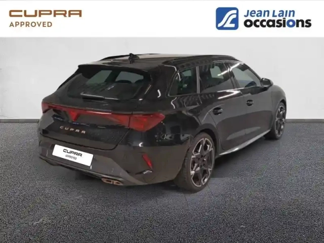Cupra Leon sportstourer ehybrid 272 ch dsg6 — photo 2