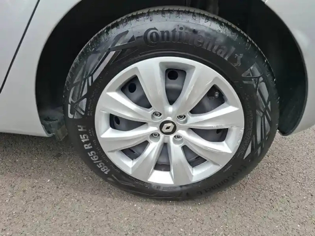 Renault Clio sce 65 — photo 17