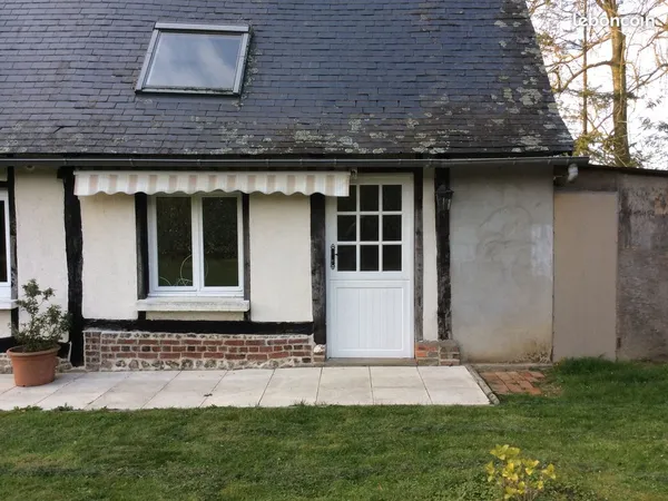 À louer - Petite maison F2 bis - Saint-Maclou-de-Folleville