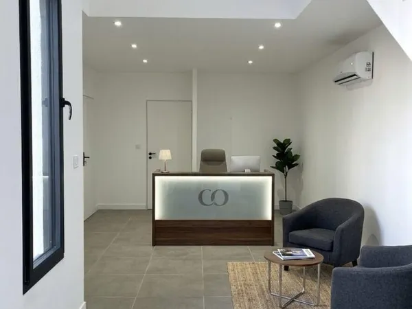 Local commercial 150 m²