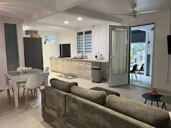 Appartement 3 pièces 84 m²