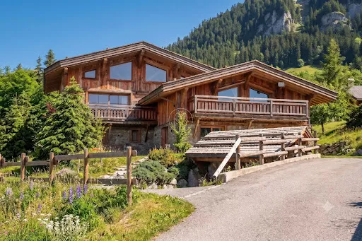 Chalet 10 pièces 450 m²