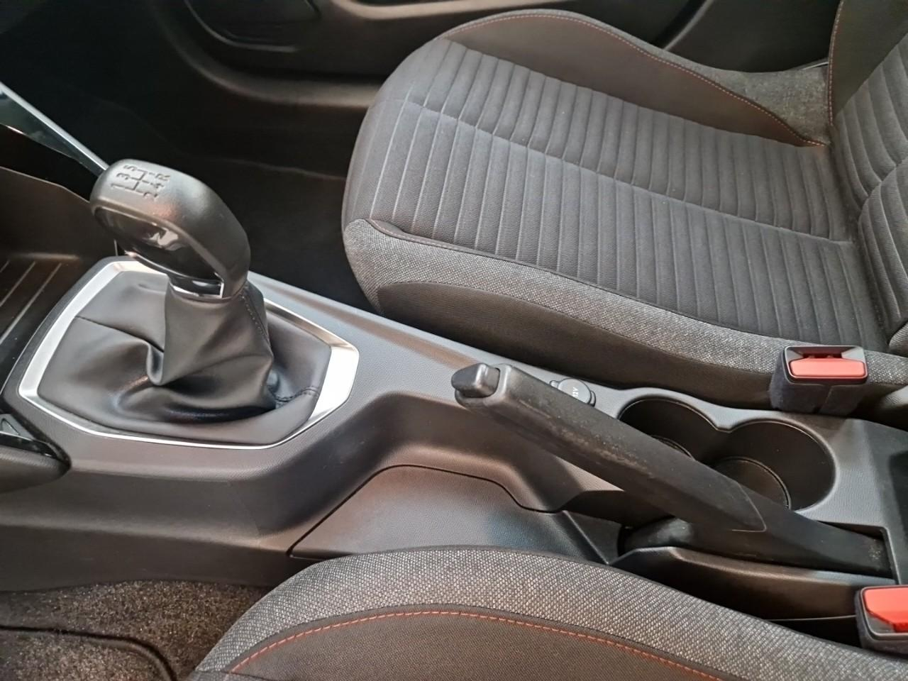 Peugeot 208 puretech 75 s&s bvm5 active business — photo 21