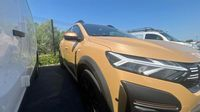 Dacia Sandero 1.0 ECO-G 100ch Stepway Extreme + -24 — photo 4