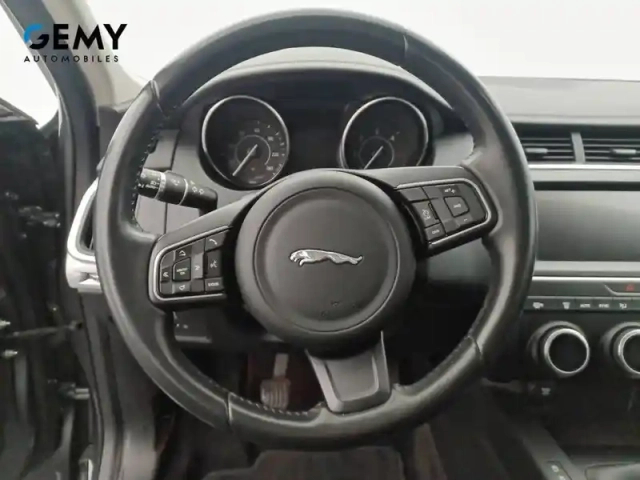 Jaguar E-Pace 2.0 d - 150 ch awd bvm — photo 13