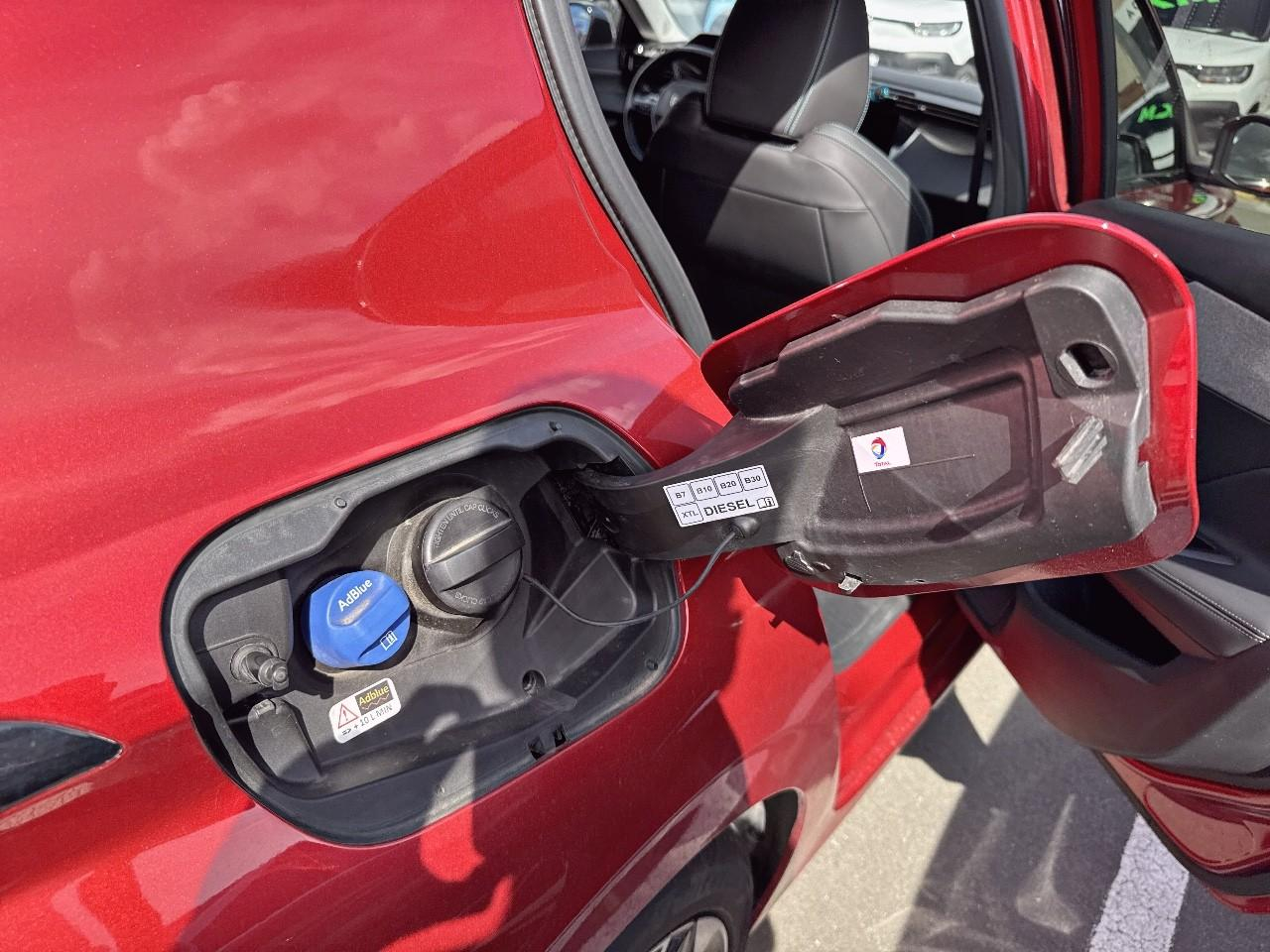 Peugeot 308 bluehdi 130ch s&s bvm6 allure pack — photo 5