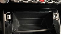 Peugeot 208 e-208 136ch Style — photo 30