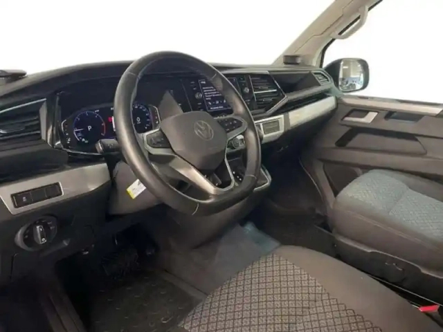 Volkswagen California 6.1 2.0 tdi 150 bmt dsg7 4motion beach camper — photo 9