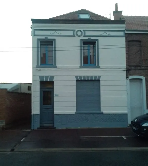 Photo 1