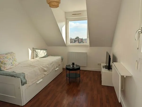 Studio meublé à louer