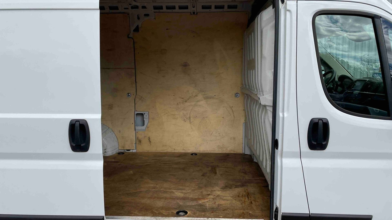 Citroen JUMPER TOLE 30 L2H2 BLUEHDi 120 S&amp;S BVM6 — photo 15