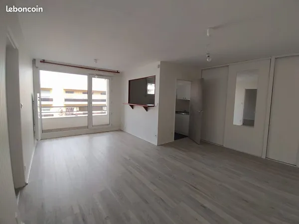 Appartement T2 + garage à vendre