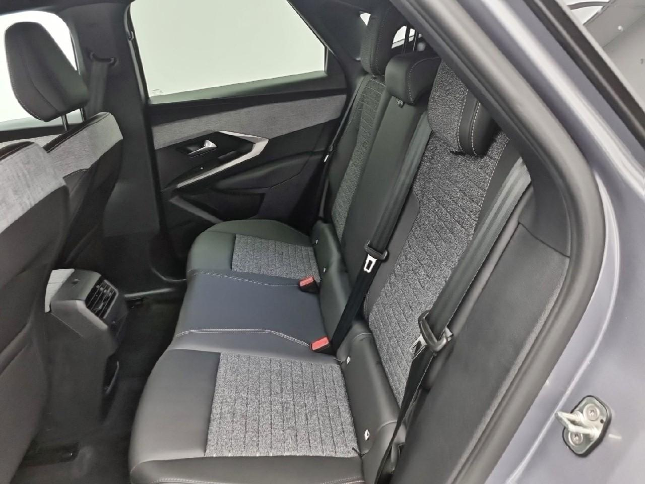 Peugeot 3008 hybrid 145 e-dcs6 allure — photo 13
