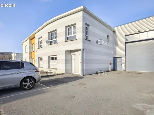 Local d'activité 350 m²
