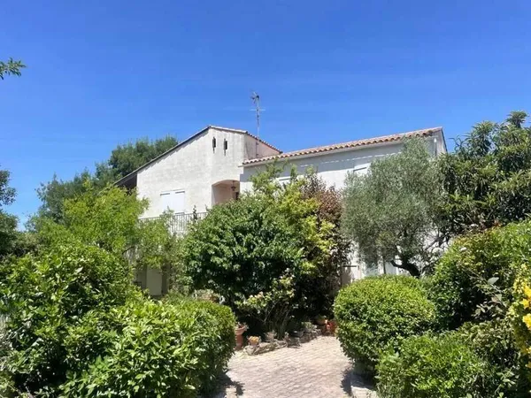 Maison 6 pièces 160 m²