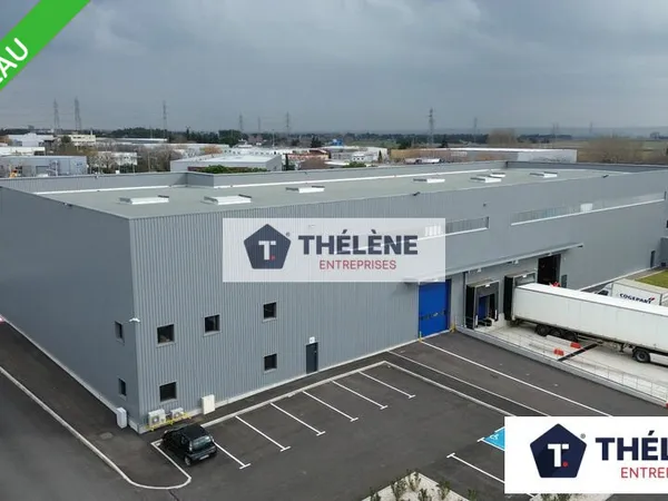 Local industriel 1444 m²