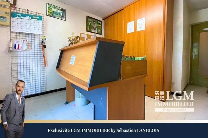 Photo 11