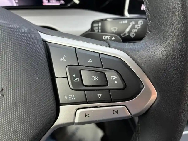 Volkswagen Golf 1.5 ehybrid 204 dsg6 — photo 24