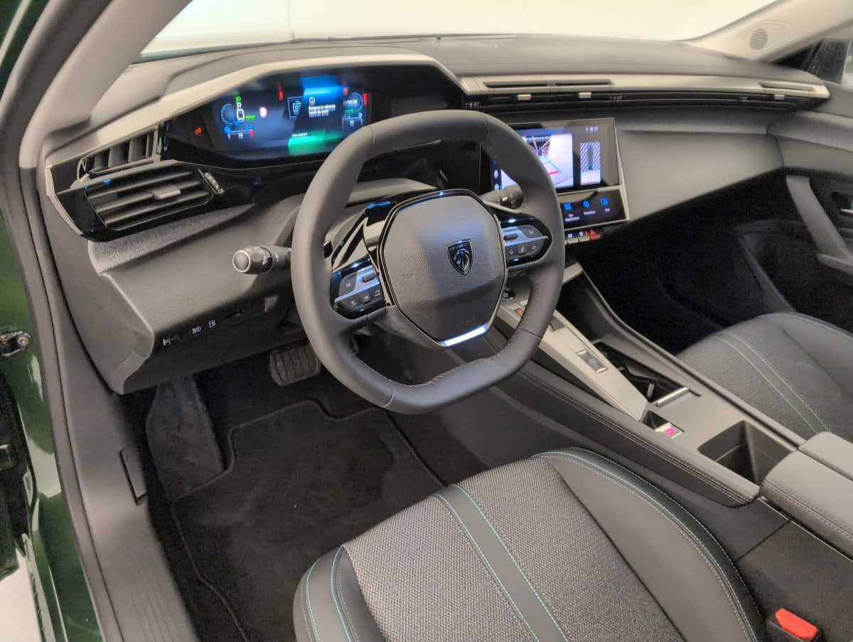 Peugeot 308 — photo 15