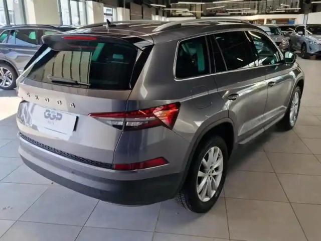 Skoda Kodiaq 2.0 tdi 150ch scr style dsg7 7 places — photo 5