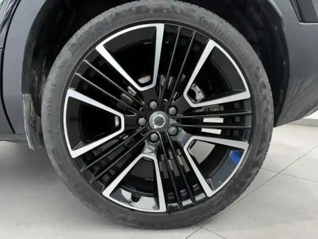 Volvo Xc40 b3 163 ch dct7 ultra — photo 12
