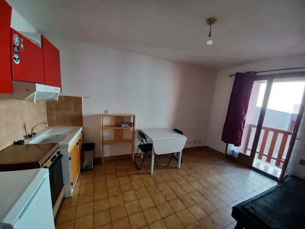 SANS FRAIS D'AGENCE SAINT JEAN DE MAURIENNE Joli T2 Meublé 30 m2 + 2 Balcons