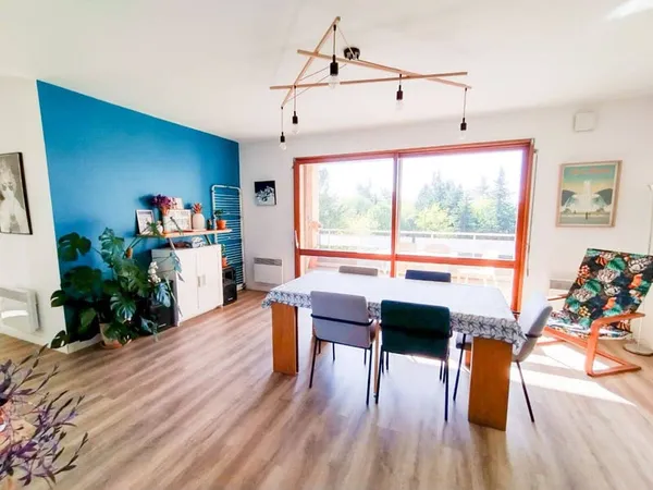 Appartement 4 pièces 100 m²