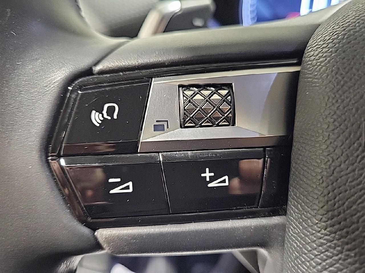 Ds Ds 3 crossback puretech 130 eat8 toits de paris — photo 19