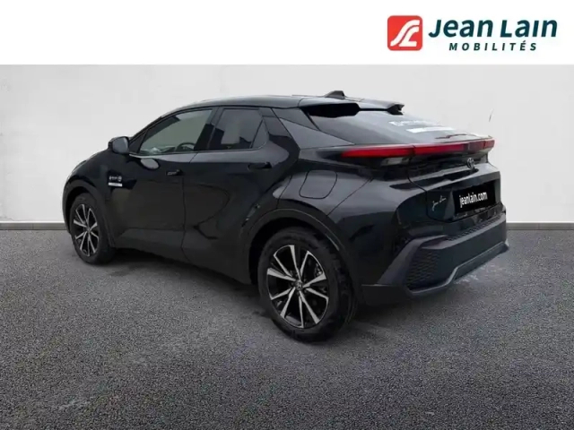 Toyota C-Hr hybride rechargeable 225 — photo 7