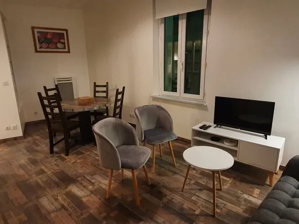 Appartement duplex 75 m2 3 chambres + garage - rue de la Bretonnerie Poitiers